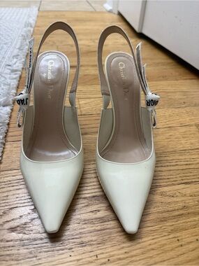 Christian Dior Ivory Slingback Pointed-Toe Pumps